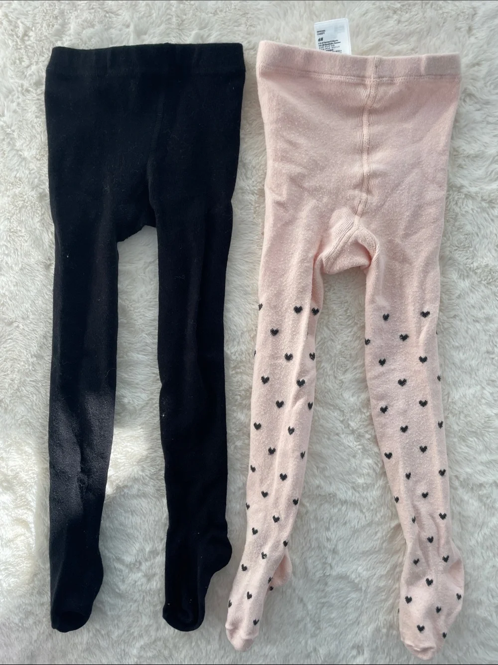 SALE! 50% Off H&M Kids Black and Light Pink Heart Tights - Pair Size 2/4